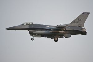aviano march 31 2011 viper03 f 16cm 88 0510 510thfs 31stfw aviano ab italy aviano march 31 2011 viper03 f 16cm 88 0510 510thfs 31stfw aviano ab italy