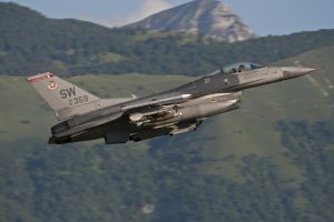 aviano may 29 2011 lucky13 f 16cm 91 0359 77thfs 20thfw shaw afb south carolina aviano may 29 2011 lucky13 f 16cm 91 0359 77thfs 20thfw shaw afb south carolina