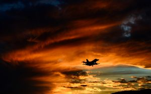 Birds of a feather: F-16s train over Aviano skies Birds of a feather: F-16s train over Aviano skies
